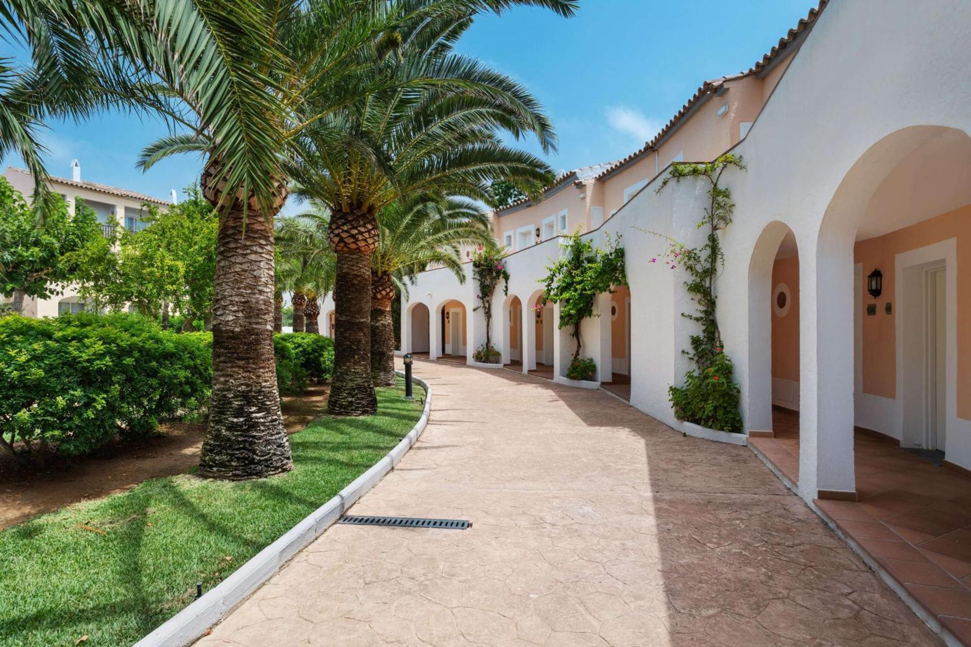 Sol Falco Menorca Son Xoriguer Exterior photo